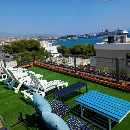 Roof Garden Center Apartman *