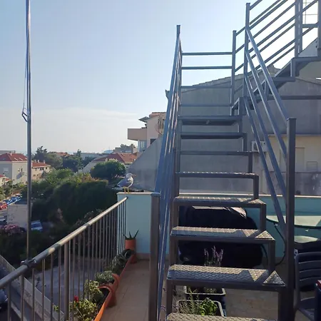 Апартаменты Roof Garden Center Сплит