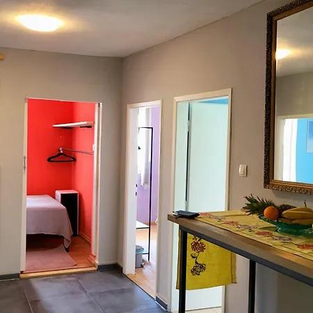 Roof Garden Center Апартаменты *